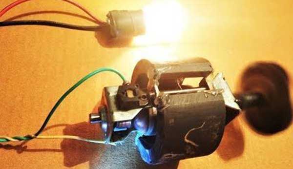 to Convert A DC Motor into A Generator